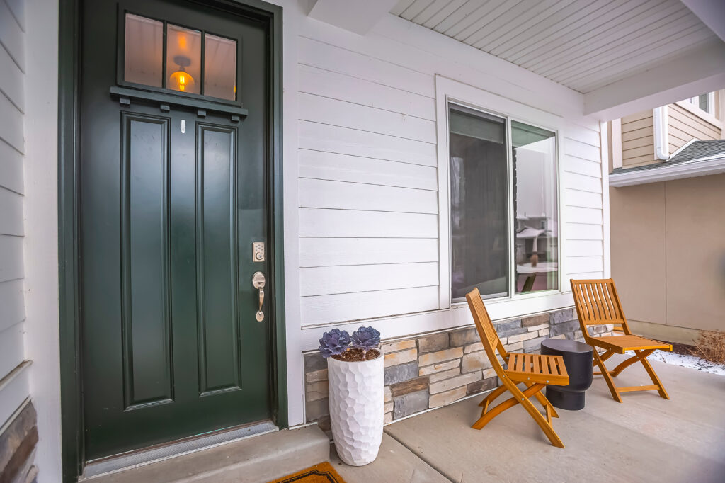 鍵が壊れた時の正しい対処法と修理のポイント｜神奈川県海老名市の合同会社Freeが解説